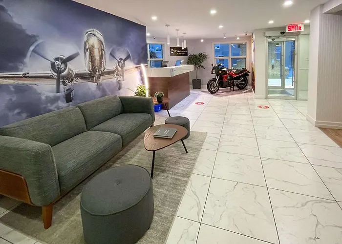 Clarion Pointe Quebec Airport